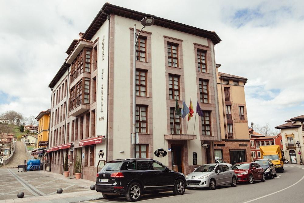 Hotel El Sella Onís Exteriör bild